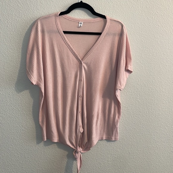 Short sleeve tie waist button down - Picture 2 of 4